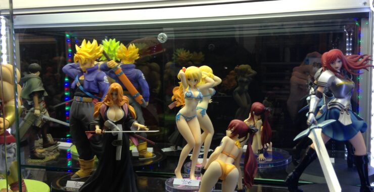 Figurine sexy manga