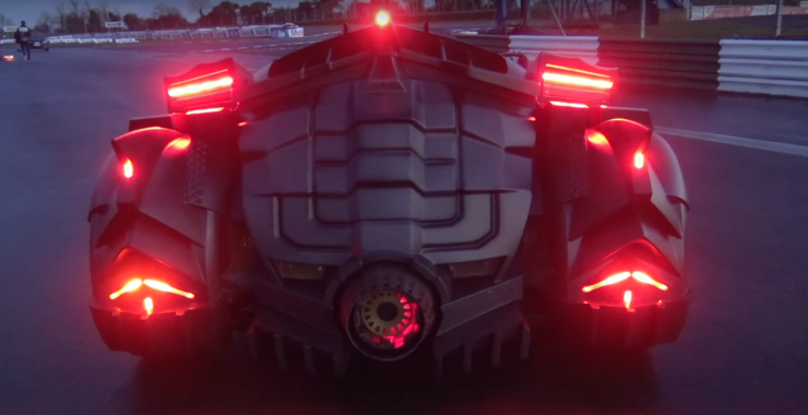 La batmobile, à partir d'une lamborghini