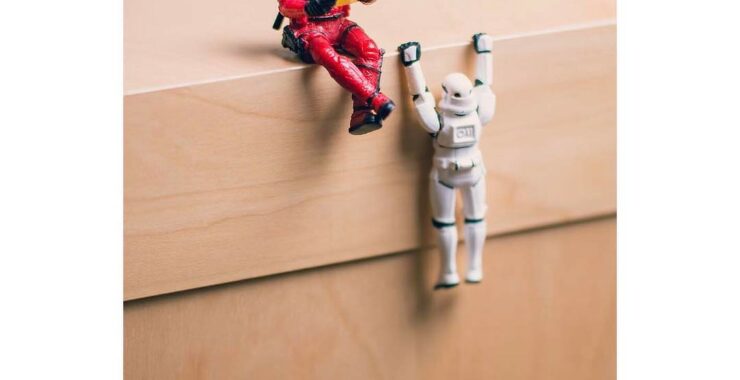 figurine deadpool et stormtrooper