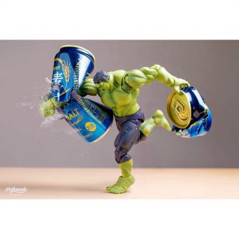 figurine hulk